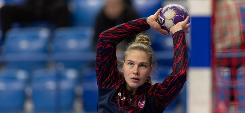 Эвелина Аношкина: "В финале ЧЕ-2026 должны сыграть Дания и Германия. Самой очень интересно: сбудется ли мой прогноз?"