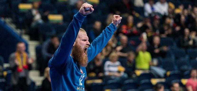 Голкипер сборной Литвы Вилюс Рашимас продолжит карьеру в исландском "Селфоссе"