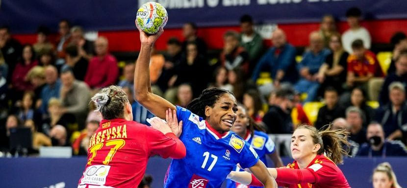 Франция. 21-летняя левая полусредняя Одри Дембеле, арендованная "Безансоном" у "Меца", продолжит карьеру в "Бресте"