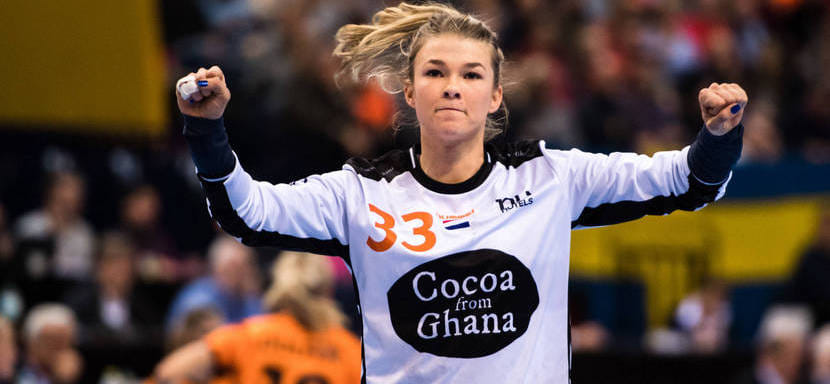 28-летняя вратарь сборной Нидерландов и "Бухареста" Тесс Вестер объявила о беременности