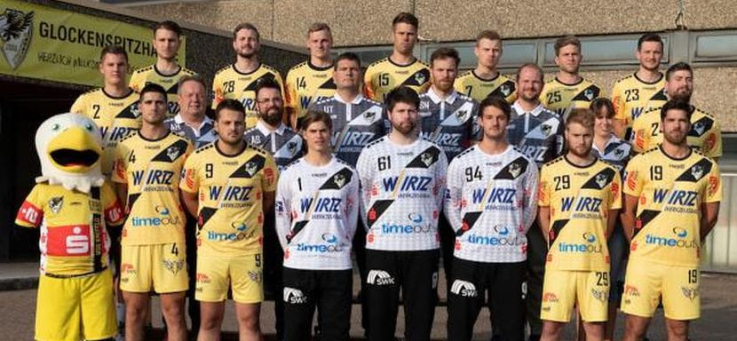 Бундеслига. "Крефельд", который не подал заявку на лицензирование в Д2, будет оспаривать решение понизить команду в ранге