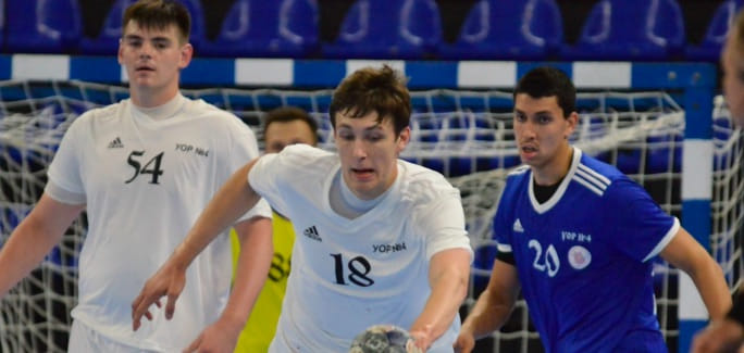 Молодежное первенство России. "Авиатор" и дубль "Чеховских Медведей" одержали победы и лидируют в своих зонах