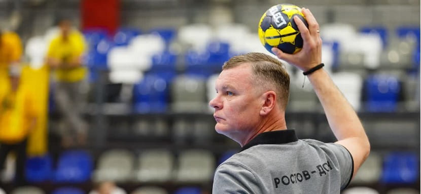 Высшая лига. Александр Бурмистров: "Ростов-Дон-2" ещё молодая команда. Подобные матчи нам определённо нужны"