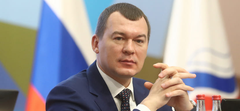 Министр спорта РФ Михаил Дегтярёв избран на пост президента Олимпийского комитета России. В должности он сменил Станислава Позднякова