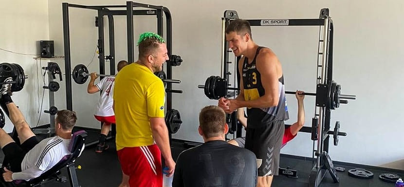 Суперлига. "Таганрог"-ЮФУ отправился на тренировочный сбор на побережье Азовского моря (ФОТО)