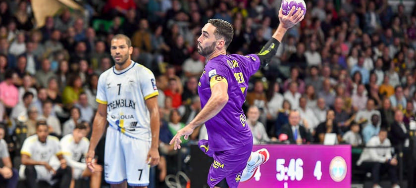 Лучший бомбардир в истории "Нанта" Валеро Ривера продлил контракт с клубом. В конце срока соглашение ему будет 41