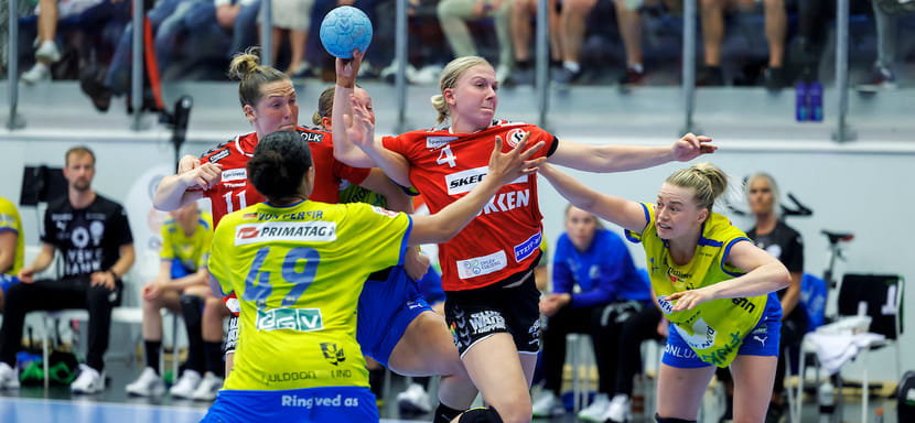"Оденсе", "Эсбьерг" и "Нюкёбинг" стартовали с побед в женском чемпионате Дании