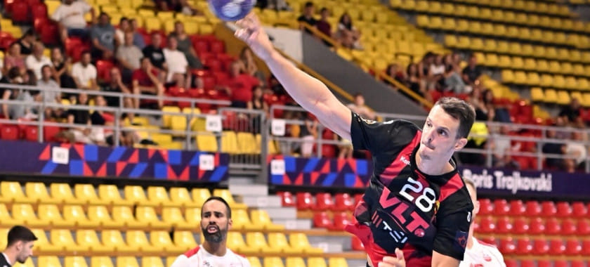 Филип Талески не тренируется с "Вардаром" из-за недовольства количеством игрового времени. Он перешёл в клуб перед этим сезоном