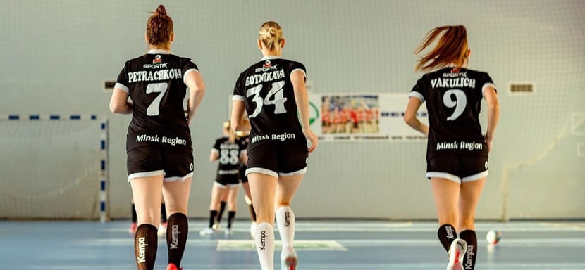 Белорусский комментатор Сергей Мацкевич назвал российские команды, в которых будут играть три представительницы БНТУ-БелАЗа