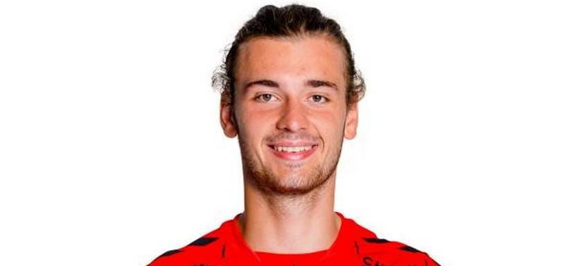 Бундеслига. Третий вратарь "Киля" Финн Мальте Шредер покинул команду