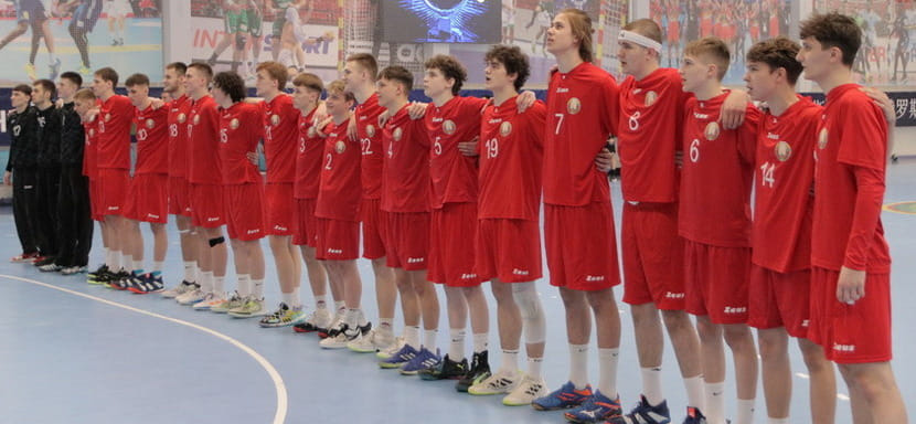 16 гандболистов вошли в состав юношеской сборной Беларуси на товарищеские матчи со сверстниками из России и Ирана