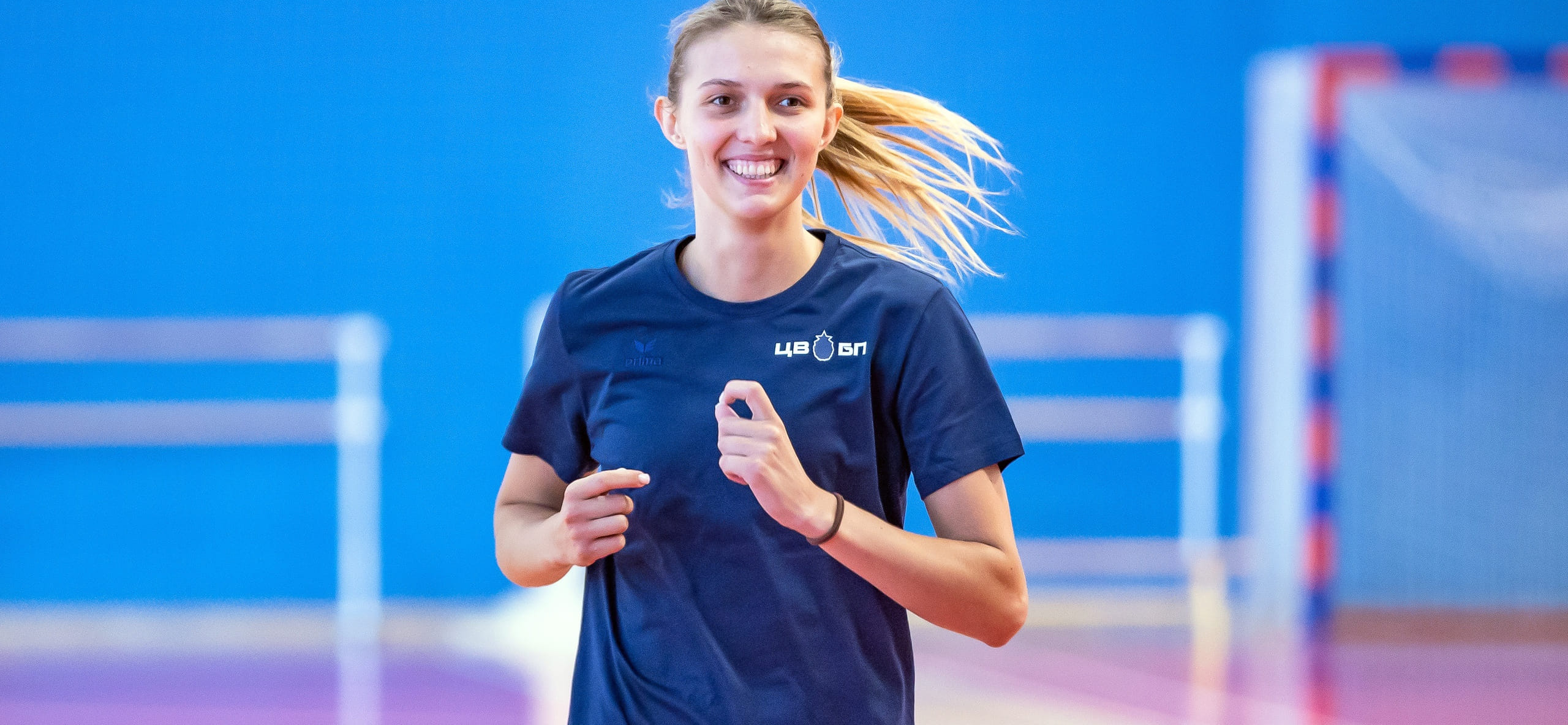 Правая крайняя ЦСКА Валерия Собкало: "Люблю футбол. Болею за мадридский «Реал" (ВИДЕО)