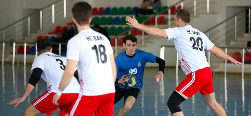 В Азербайджане определились победители национальных первенств. Чемпионские титулы у женского "Азерйола" и мужского "Баку"