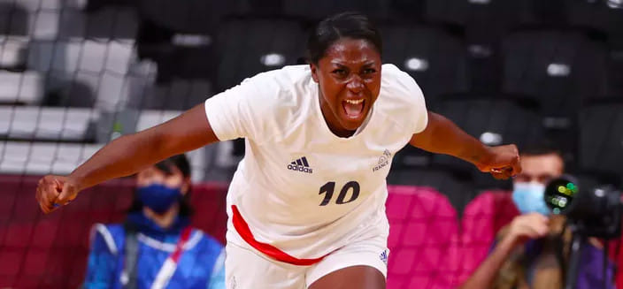 Французская разыгрывающая "Ростов-Дона" Грас Заади вошла в число пяти номинанток на звание лучшей гандболистки мира в 2021 году