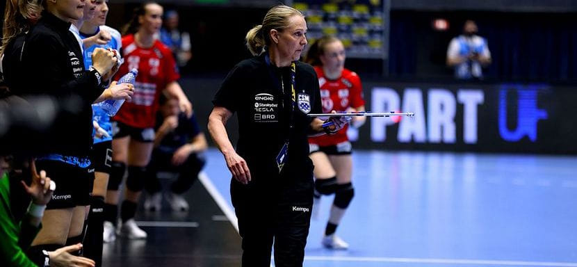 Датчанка Хелле Томсен по личным причинам покинула пост главного тренера румынского "Бухареста" Валерии Масловой