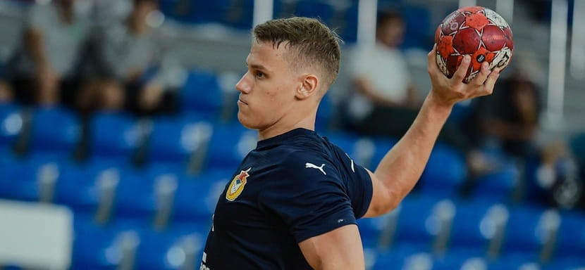 Разыгрывающий Георгий Токарев, выступавший за ЦСКА, ближайший сезон проведёт в команде высшей лиги МССУОР №2-"Академия"