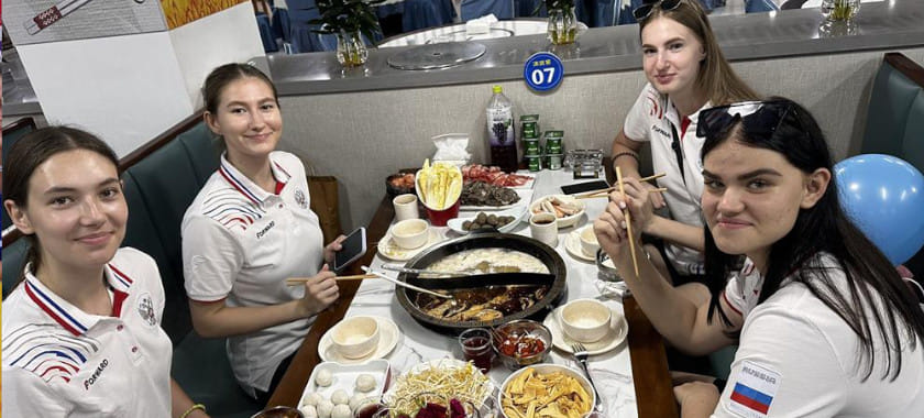 Ольга Акопян о выходном молодёжной сборной в Китае: "Каждый мог сварить себе то, что ему больше приглянулось, и импровизировать в выборе блюда"