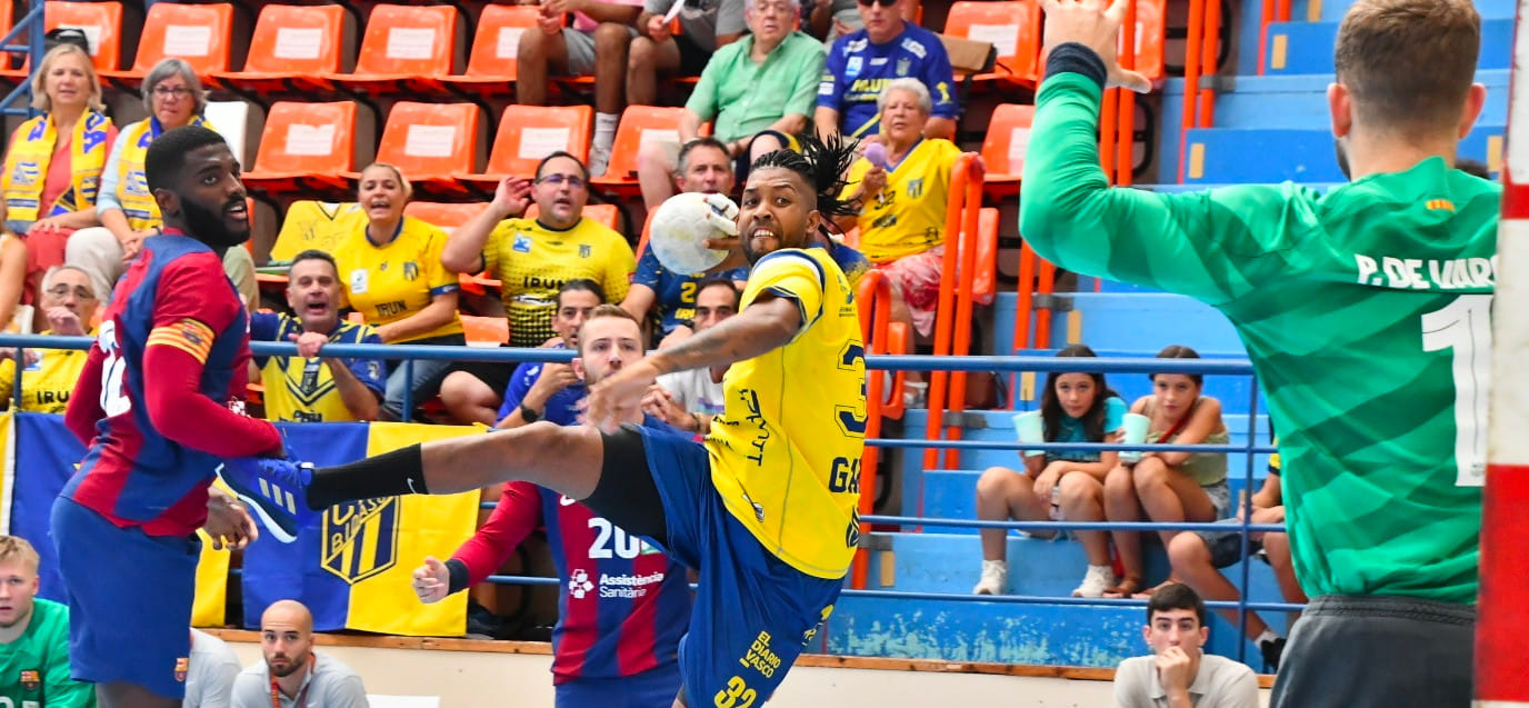 Испания. "Барселона" накануне старта Лиги чемпионов упустила победу в матче национального чемпионата впервые с позапрошлого сезона