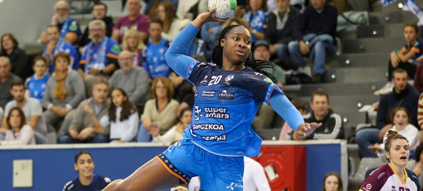 20-летняя линейная сборной Испании Линди Тчаптчет сменит "Бера-Беру" на "Мец", где заменит Сару Буктит