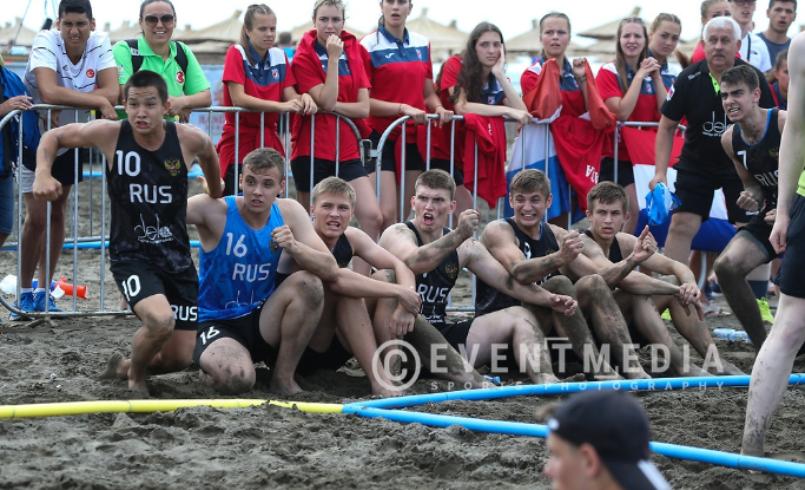 Юноши-пляжники — пятые в Европе. Задачи на песке
