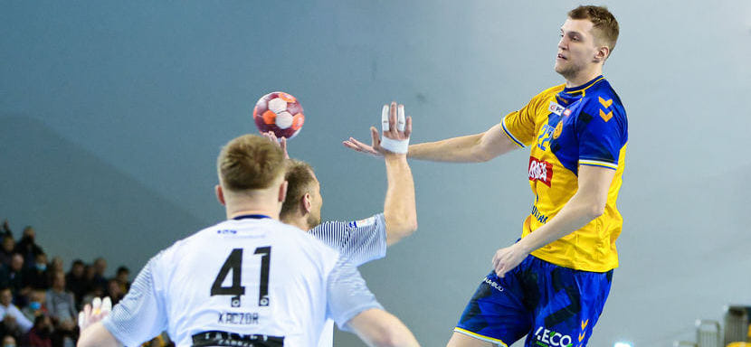 Лига чемпионов. Белорусский полусредний "Кельце" Владислав Кулеш может вернуться на площадку в поединке с "Веспремом"