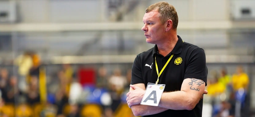 Olimpbet Суперлига. Александр Бурмистров: "Когда ты не реализуешь свои чистые моменты, то так и случается поражение в один мяч"