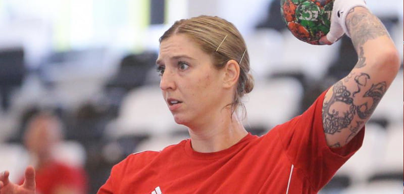 Венгрия. 29-летняя правая полусредняя Симонетта Планета пролонгировала контракт с "Дебреценом" до лета 2025 года