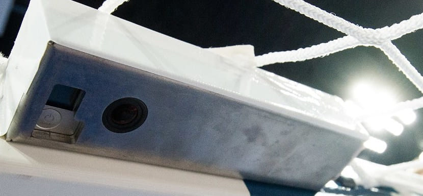 На "финалах четырех" Лиги чемпионов и Европейской лиги будут действовать системы видеоповторов и определения пересечения мяча линии ворот