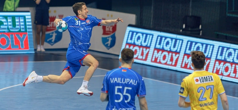 Лига чемпионов. Точный бросок левого крайнего "Мешкова Бреста" Симона Разгора признан лучшим в одиннадцатом туре (ВИДЕО)