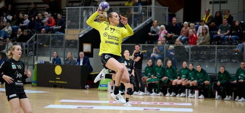 Двукратная олимпийская чемпионка в составе сборной Норвегии Камилла Херрем начинает борьбу с раком