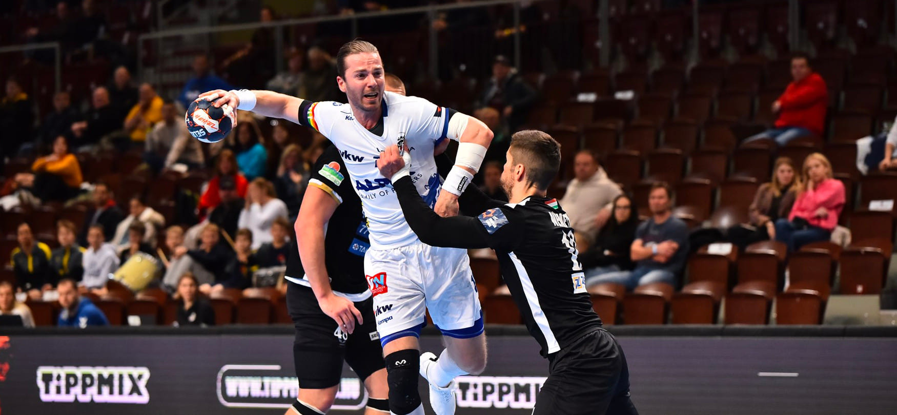 Европейская лига. В споре аутсайдеров группы "С" "Балатонфюред" экс-мешковца Стевана Сретеновича минимально обыграл "Хард"