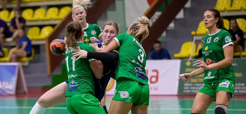 Турнир памяти Томажа Чатера. В первый игровой день "Гомель" разгромил "Витебчанку", "Берестье" было сильнее "Городничанки"