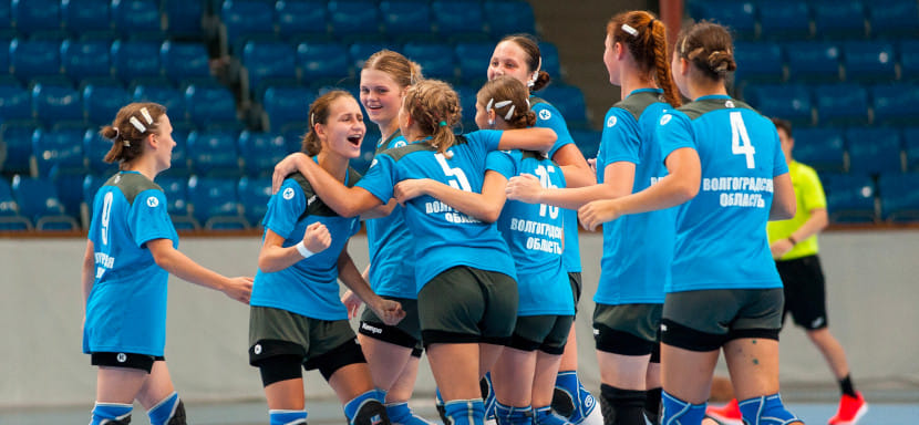 Спартакиада учащихся. Девушки. Новая виктория непобедимых и грустная лебединая песня