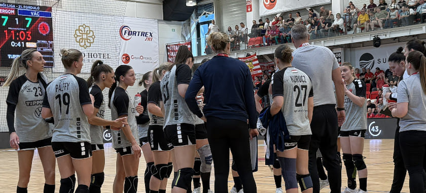 "Дебрецен" разгромил "Кишварду", "Вац" крупно обыграл "Дунауйварош" в женском чемпионате Венгрии в субботу
