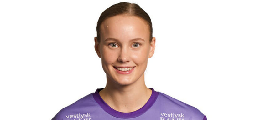 ЧЕ-2022. Вратарь датского "Орхуса" Нора Перссон заменит в сборной Швеции Вильму Крон-Андерссон