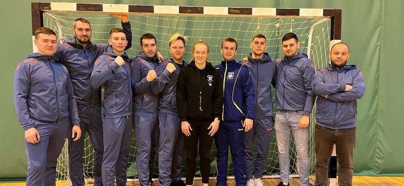 Россия. Гандболисты снежинского "Динамо-Сунгуля" провели мастер-класс в школе Росатома