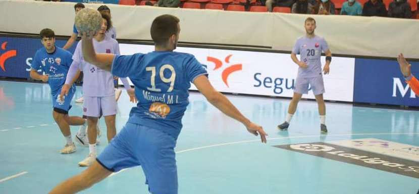 Испания. "Барселона" разгромила на выезде "Вальядолид" с разницей в шестнадцать мячей