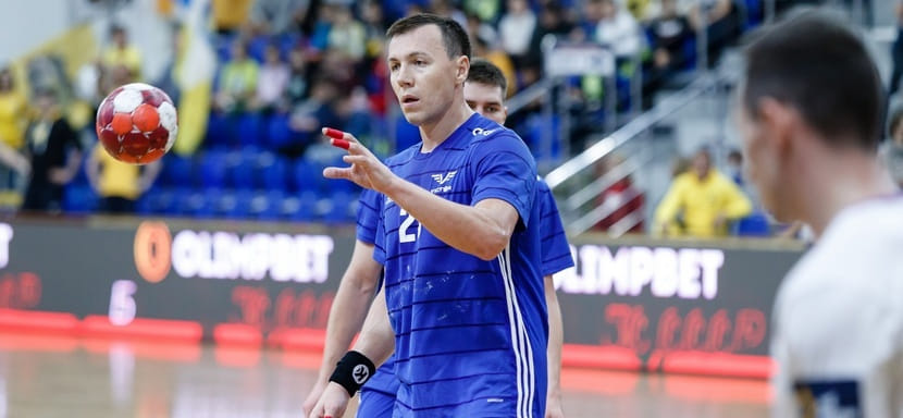 Olimpbet Суперлига. Лазарет ставропольского "Виктора" пополнил Роман Цокол. У линейного перелом малой берцовой кости