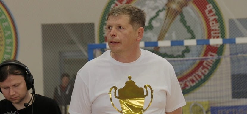 Беларусь. Игорь Папруга: "Сейчас у СКА на сборе 24 игрока. Стратегия такая, что мы ребят берём из своей спортивной школы и УОР" (ВИДЕО)