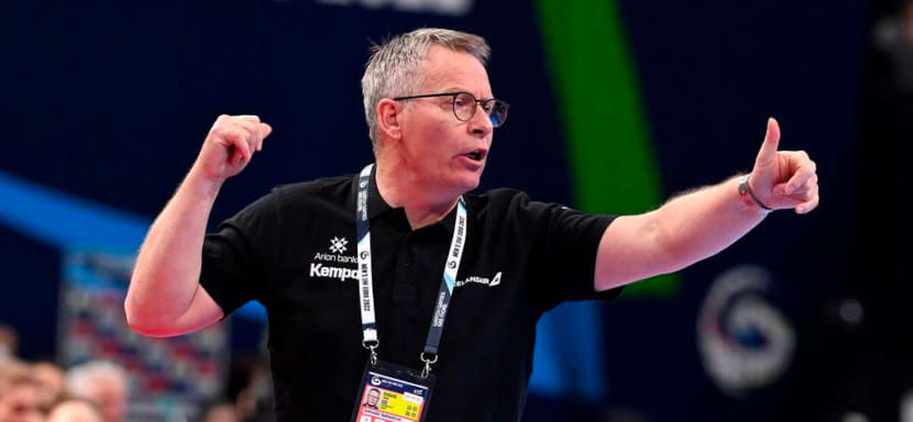 ЧЕ-2022. Гудмундур Гудмундссон: "Накануне мы потеряли много игроков, но сыграли просто великолепно. Я действительно рад тому, что мы сделали"