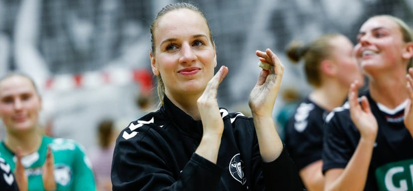 Дания. Линейная сборной Фарерских Островов Пернилле Бранденборг пролонгировала контракт с "Копенгагеном"