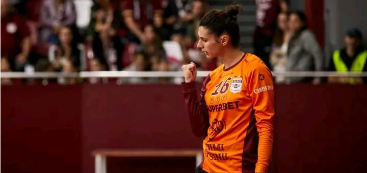 Румыния. 7 мячей Марии Коновал помогли "Дунэре" одолеть в гостях "Тыргу Жиу", "Рапид" взял верх над "Мэгурой" в матчах 13-го тура