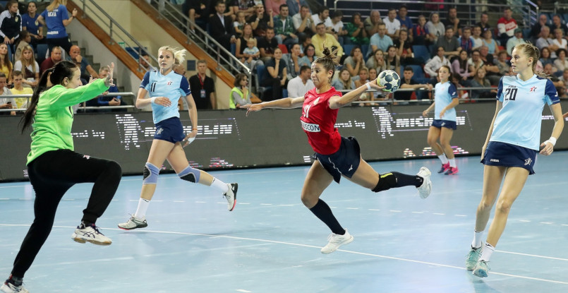 Старт женской Суперлиги. День важных знаний. Как разгоняли туман