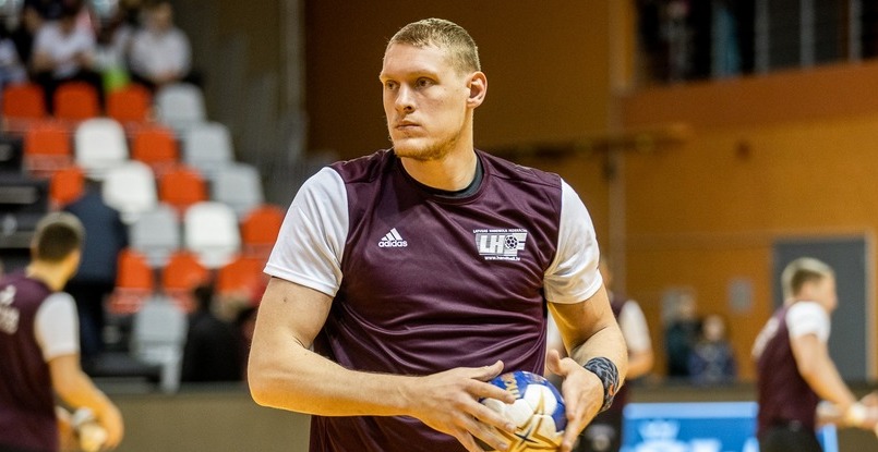 ЧЕ-2020. Сайт ЕГФ представил пять игроков с самыми сильными бросками. В рейтинг попал Дайнис Криштопанс из сборной Латвии