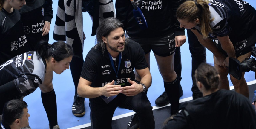 Румыния. Рулевой женского  "Бухареста" Адриан Василе: "Я не верю в остановку чемпионата, потому что это было бы нечестно"