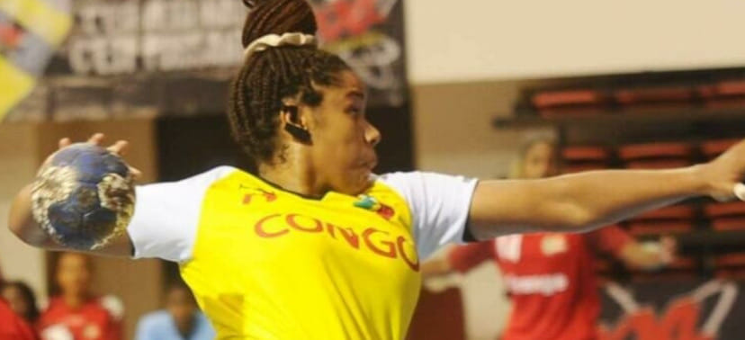 ЧМ-2021. Левая крайняя сборной Конго Жозефин Нку порвала боковую и крестообразную связки, а также мениски в матче с Данией (ВИДЕО)