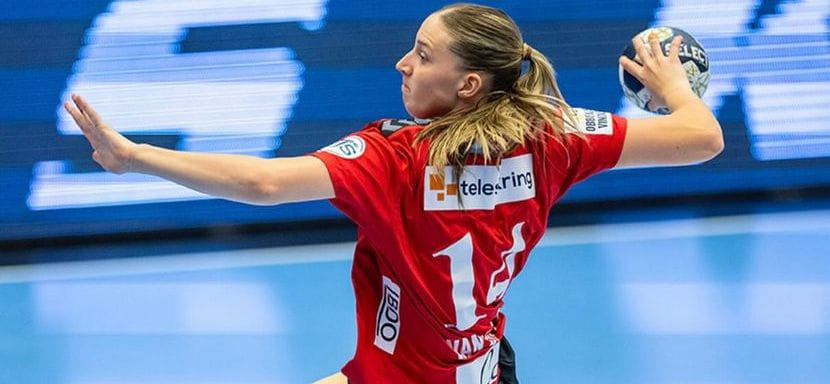 Левая полусредняя Юдит ван дер Хелм со следующего сезона будет выступать за клуб ХЁЙ