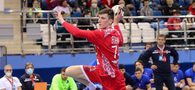 ЧЕ-2022. Сборные Беларуси и Латвии сегодня проведут отборочный матч в Валмиере. В составе хозяев — полусредний Дайнис Криштопанс