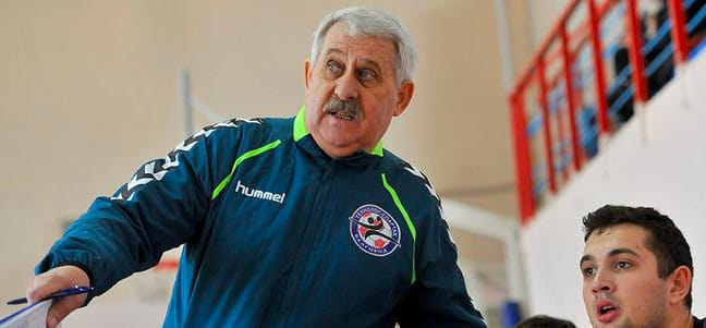 Пляжный гандбол. Сергей Крамской: "В философии пляжки заложена жёсткая борьба с грубостью" (ВИДЕО)