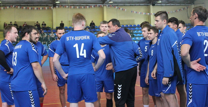 Высшая лига. "Эконива-Бобров" потерпела седьмое поражение подряд, уступив на выезде ВГТУ-"Воронежу"